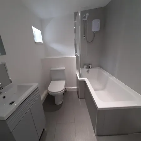 Bright & Comfy 3-bedroom Flat In Kexgill Middlesbrough